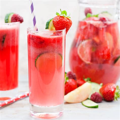 Magical Fruit Punch: The Ultimate Mocktail for Special Occasions